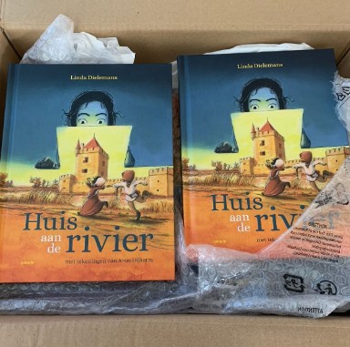 250702 Huis aan de rivier